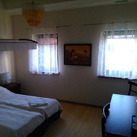 Bed and Breakfast Karczma Biesiadna Dalnia Zimmer foto